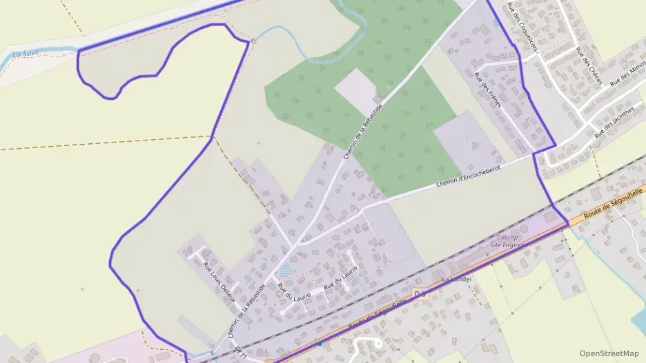 Maison 108 m² quatre pièces à vendre à L`Isle-Jourdain Maison 108 m² quatre pièces à vendre à L`Isle-Jourdain