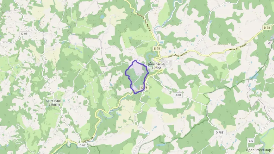 Maison 80 m² trois pièces à vendre à Jumilhac-le-Grand
