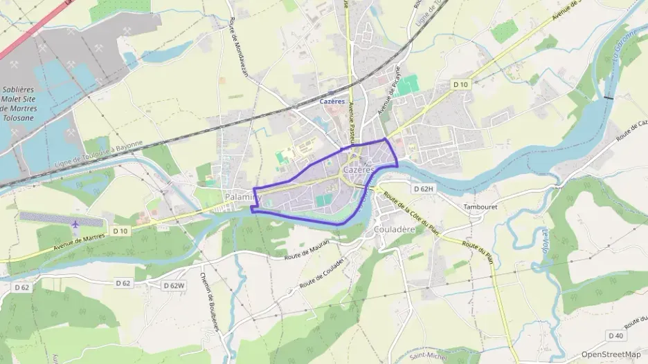 Maison 99 m² sept pièces à vendre à Cazères Maison 99 m² sept pièces à vendre à Cazères