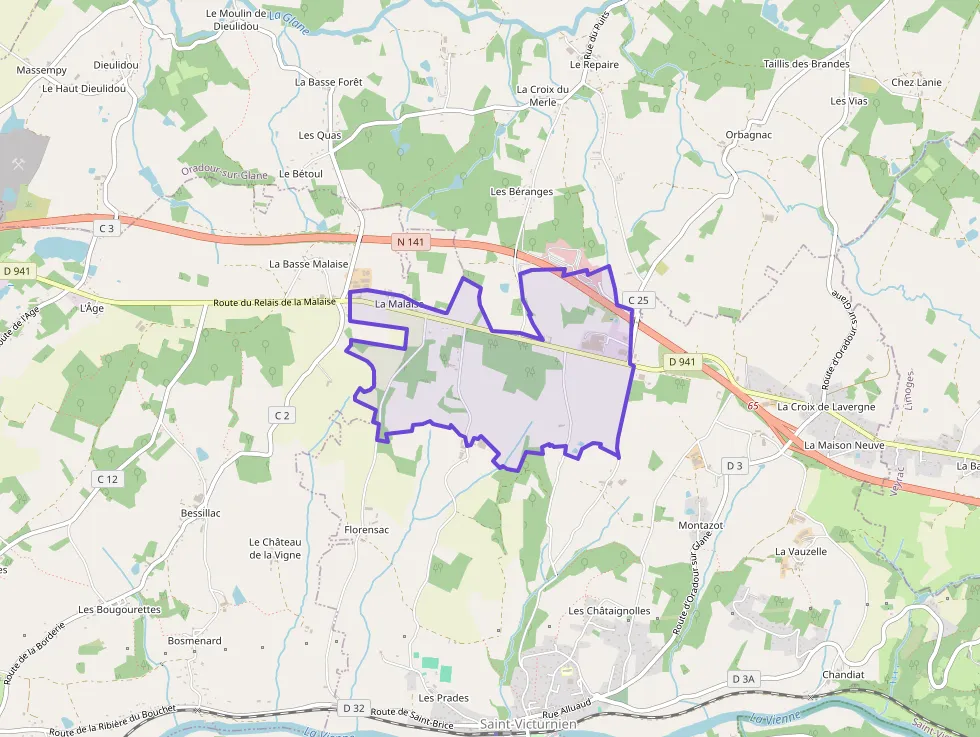 Maison 96 m² trois pièces à vendre à Saint-Victurnien