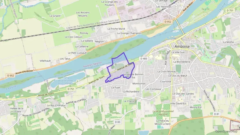Maison 96 m² quatre pièces à vendre à Amboise