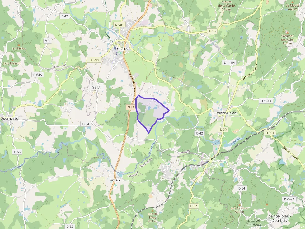 Maison 126 m² trois pièces à vendre à Bussière-Galant