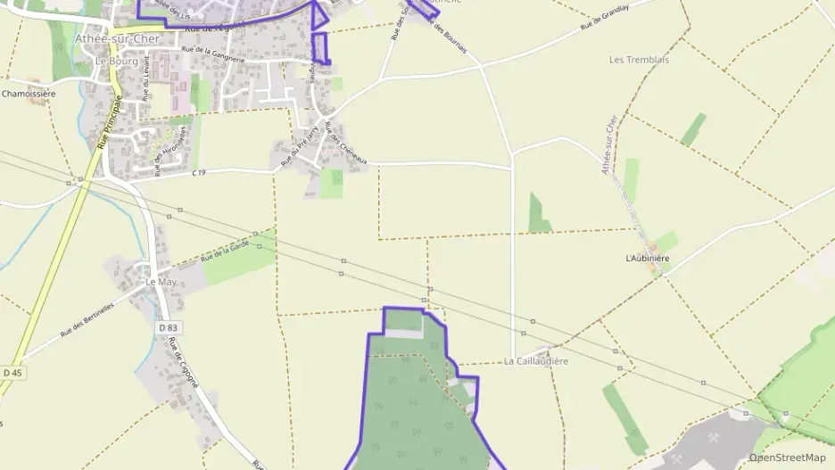 Maison 120 m² quatre pièces à vendre à Athée-sur-Cher