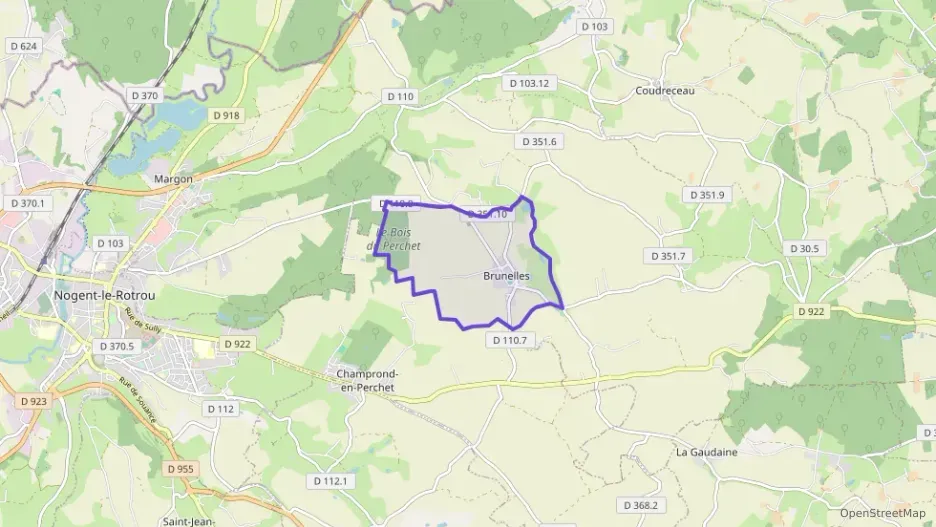 Maison 88 m² quatre pièces à vendre à Arcisses Maison 88 m² quatre pièces à vendre à Arcisses