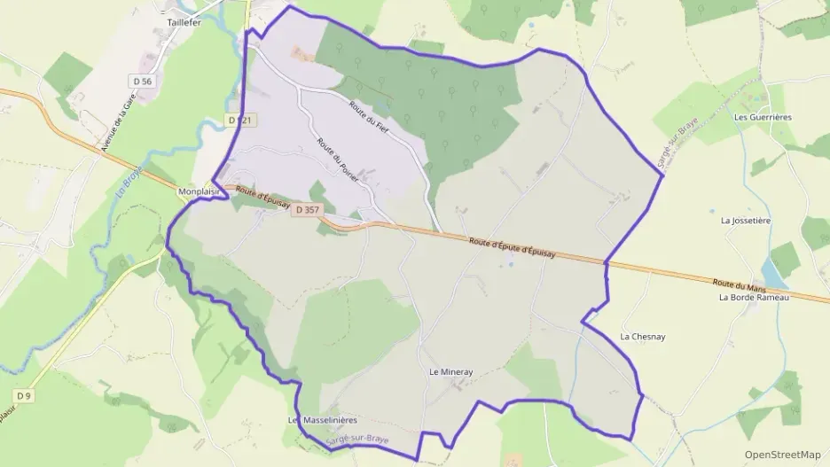 Maison 112 m² quatre pièces à vendre à Sargé-sur-Braye