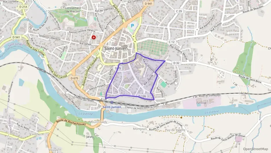 Maison 90 m² trois pièces à vendre à Saint-Junien Maison 90 m² trois pièces à vendre à Saint-Junien