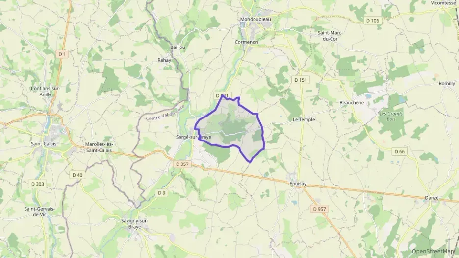 Maison 101 m² quatre pièces à vendre à Sargé-sur-Braye Maison 101 m² quatre pièces à vendre à Sargé-sur-Braye