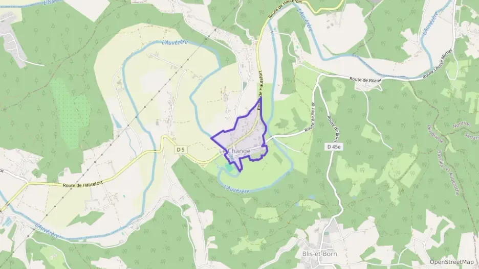 Maison 138 m² quatre pièces à vendre à Bassillac et Auberoche