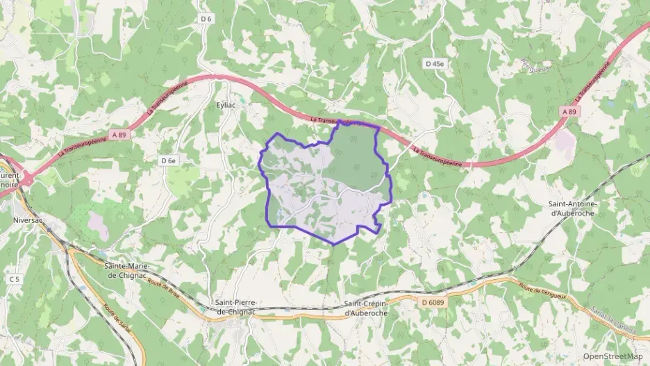 Maison 90 m² quatre pièces à vendre à Bassillac et Auberoche