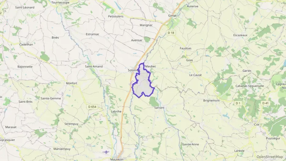 Maison 144 m² cinq pièces à vendre à Maubec Maison 144 m² cinq pièces à vendre à Maubec