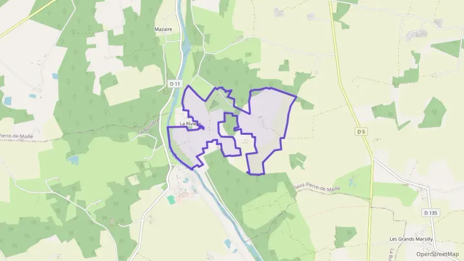 Maison 85 m² quatre pièces à vendre à Saint-Pierre-de-Maillé Maison 85 m² quatre pièces à vendre à Saint-Pierre-de-Maillé