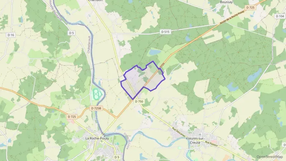 Maison 77 m² trois pièces à vendre à Yzeures-sur-Creuse Maison 77 m² trois pièces à vendre à Yzeures-sur-Creuse