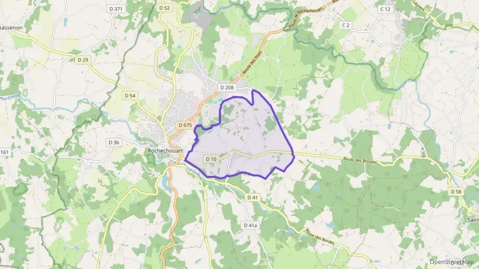 Maison 90 m² trois pièces à vendre à Rochechouart Maison 90 m² trois pièces à vendre à Rochechouart