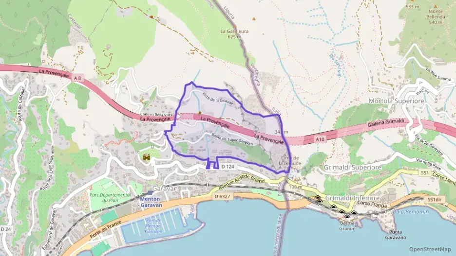 Appartement 123 m² quatre pièces à vendre à Menton