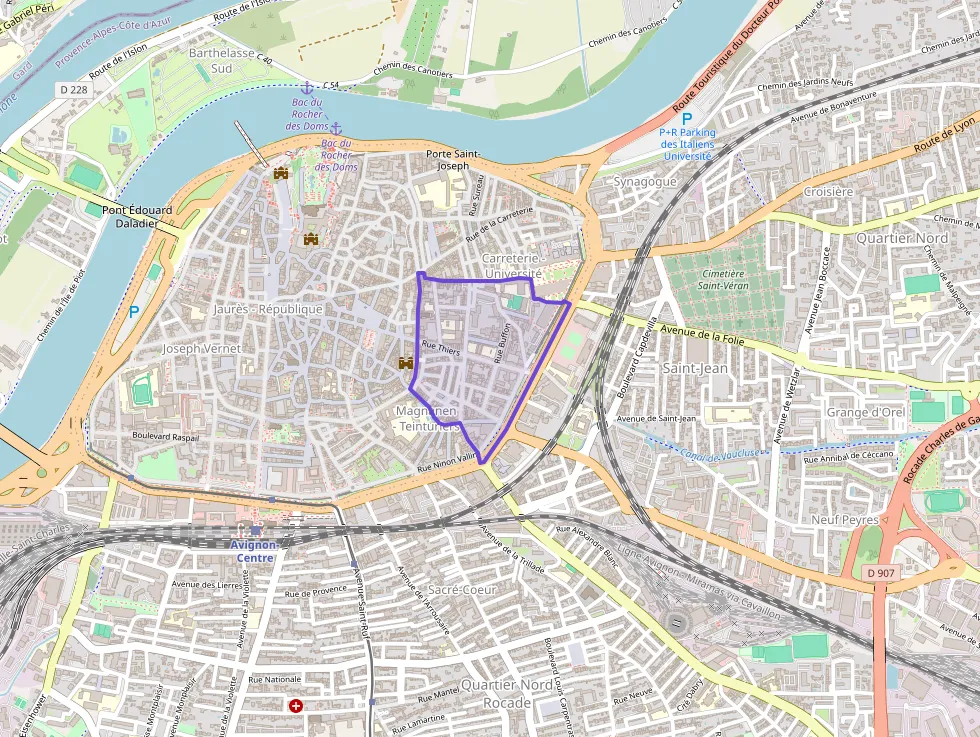 Appartement 95 m² quatre pièces à vendre à Avignon