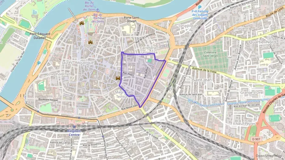 Appartement 95 m² quatre pièces à vendre à Avignon