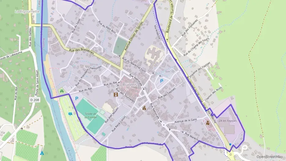 Appartement 93 m² quatre pièces à vendre à Ruoms Appartement 93 m² quatre pièces à vendre à Ruoms