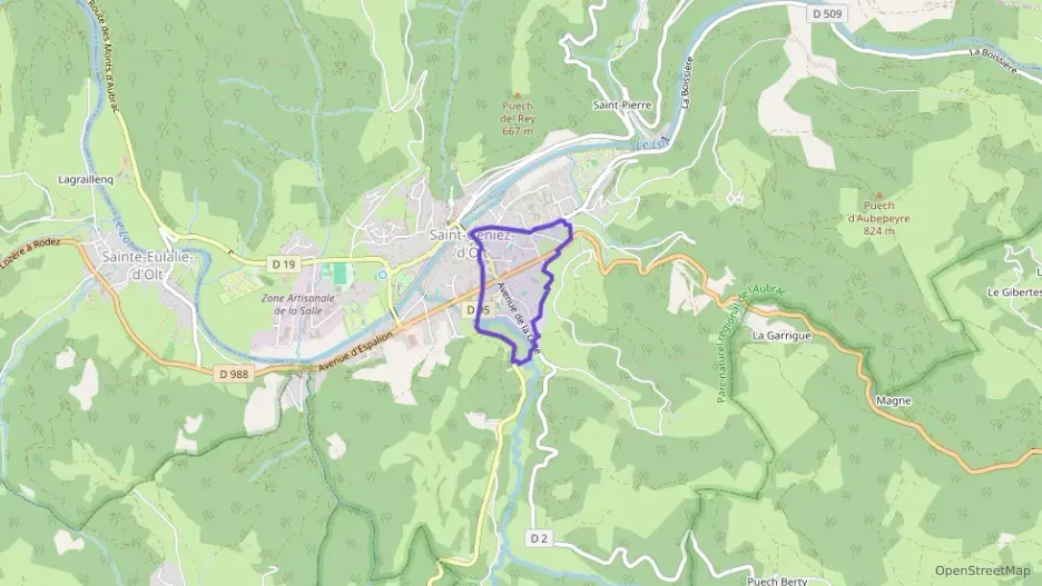 Appartement 96 m² cinq pièces à vendre à Saint Geniez d`Olt et d`Aubrac Appartement 96 m² cinq pièces à vendre à Saint Geniez d`Olt et d`Aubrac