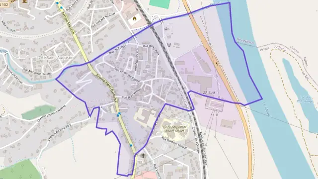 Appartement 100 m² quatre pièces à vendre à Le Teil