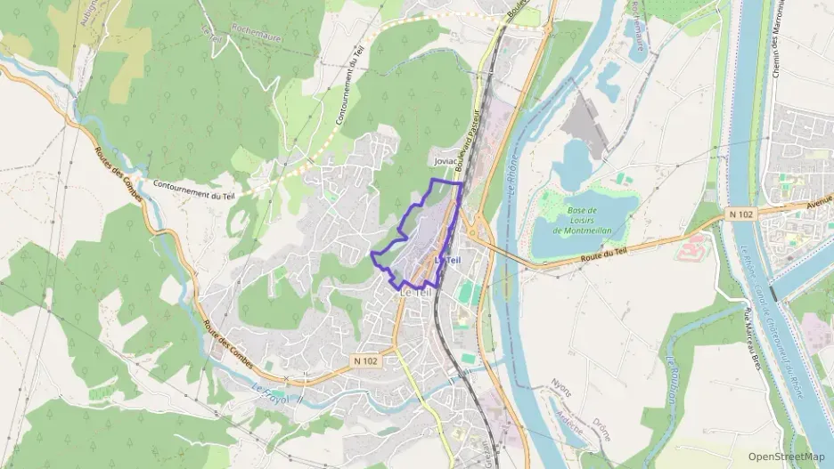 Appartement 90 m² quatre pièces à vendre à Le Teil Appartement 90 m² quatre pièces à vendre à Le Teil