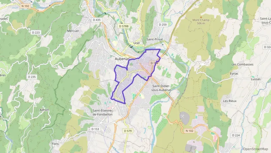 Appartement 110 m² quatre pièces à vendre à Aubenas Appartement 110 m² quatre pièces à vendre à Aubenas