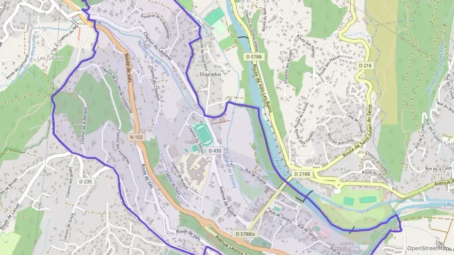 Appartement 102 m² cinq pièces à vendre à Aubenas Appartement 102 m² cinq pièces à vendre à Aubenas