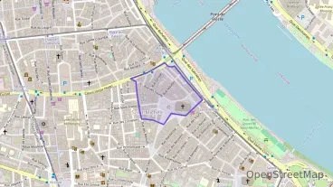 Appartement 100 m² quatre pièces à vendre à Bordeaux
