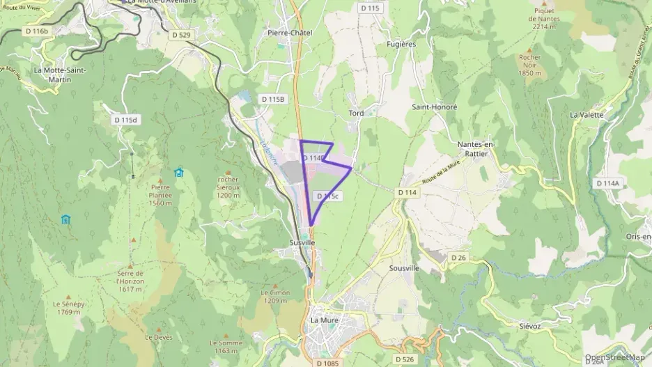 Appartement 117 m² cinq pièces à vendre à La Mure Appartement 117 m² cinq pièces à vendre à La Mure