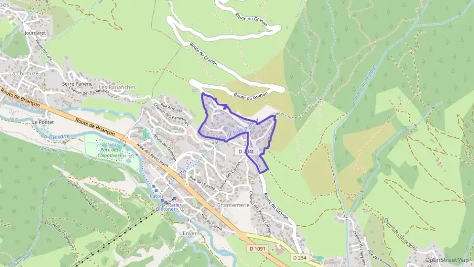 Appartement 81 m² quatre pièces à vendre à Saint-Chaffrey Appartement 81 m² quatre pièces à vendre à Saint-Chaffrey