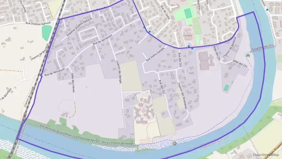 Appartement 95 m² quatre pièces à vendre à Romans-sur-Isère Appartement 95 m² quatre pièces à vendre à Romans-sur-Isère