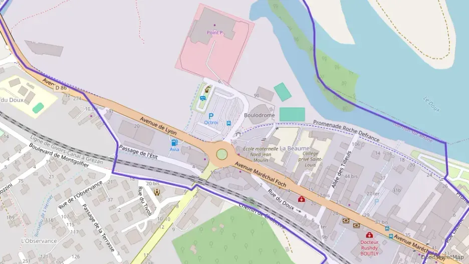 Appartement 97 m² quatre pièces à vendre à Tournon-sur-Rhône Appartement 97 m² quatre pièces à vendre à Tournon-sur-Rhône