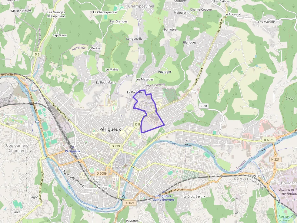 Appartement 74 m² quatre pièces à vendre à Périgueux