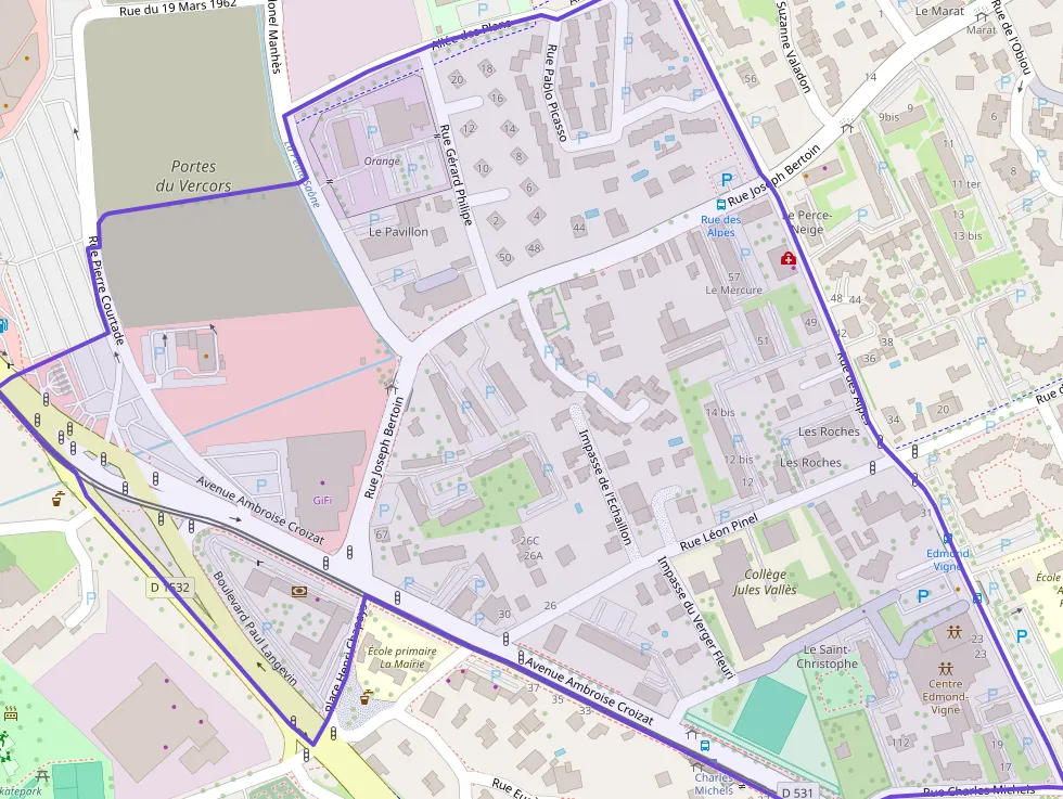 Appartement 70 m² trois pièces à vendre à Fontaine Appartement 70 m² trois pièces à vendre à Fontaine