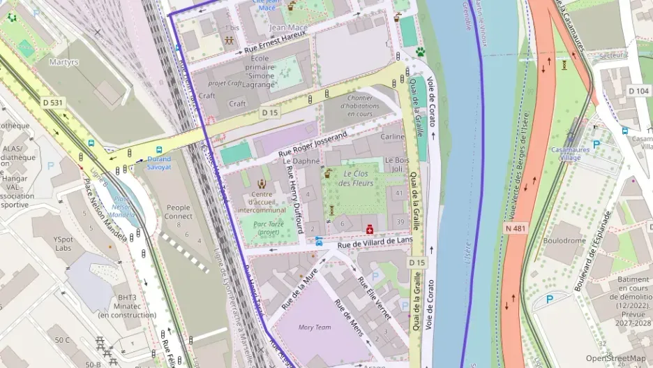 Appartement 79 m² quatre pièces à vendre à Grenoble Appartement 79 m² quatre pièces à vendre à Grenoble