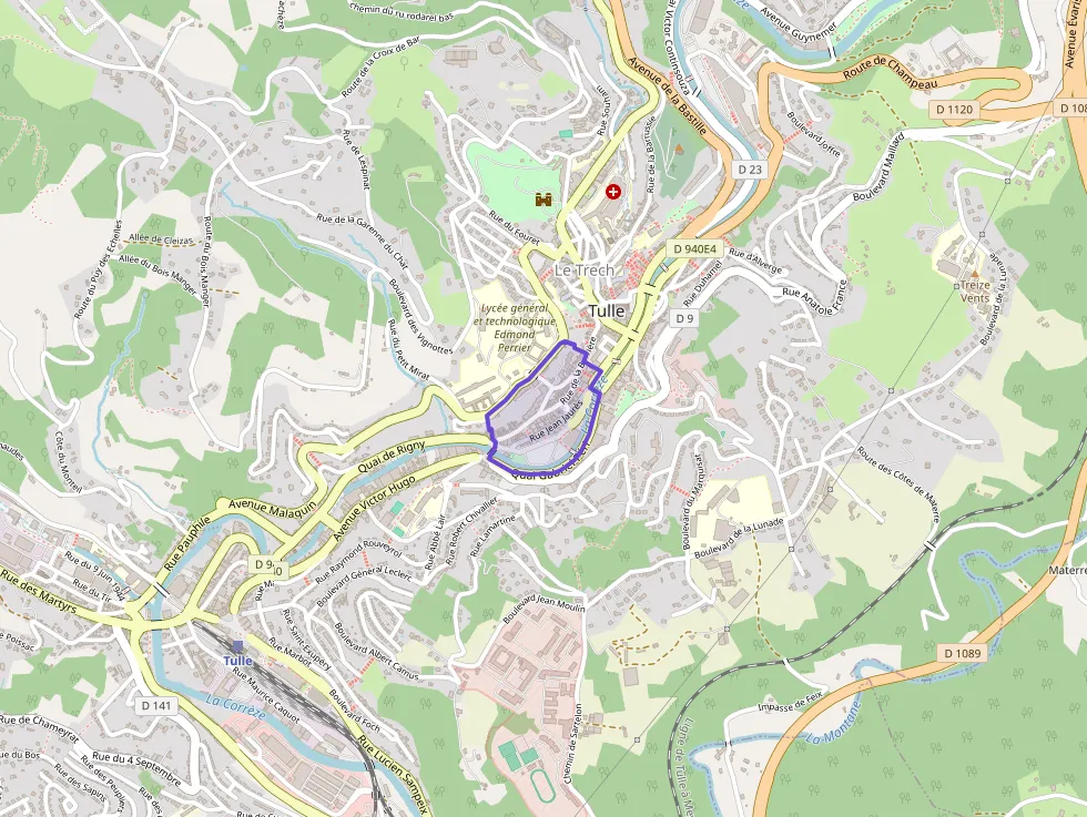 Appartement 82 m² quatre pièces à vendre à Tulle