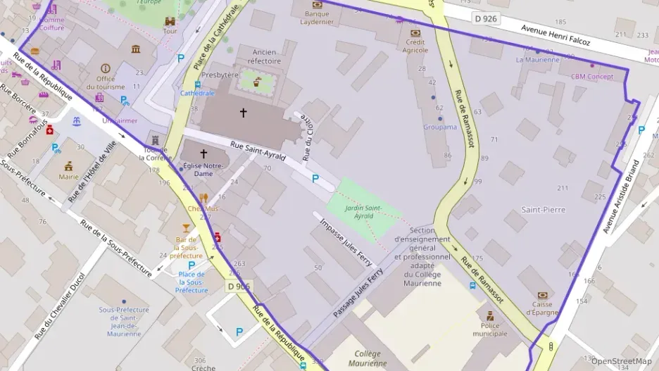 Appartement 100 m² trois pièces à vendre à Saint-Jean-de-Maurienne Appartement 100 m² trois pièces à vendre à Saint-Jean-de-Maurienne