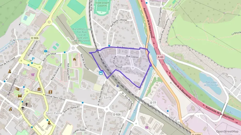 Appartement 72 m² trois pièces à vendre à Saint-Jean-de-Maurienne Appartement 72 m² trois pièces à vendre à Saint-Jean-de-Maurienne