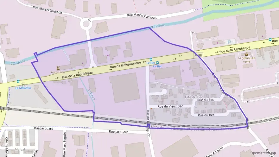 Appartement 78 m² trois pièces à vendre à Le Chambon-Feugerolles Appartement 78 m² trois pièces à vendre à Le Chambon-Feugerolles