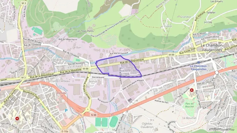 Appartement 78 m² trois pièces à vendre à Le Chambon-Feugerolles Appartement 78 m² trois pièces à vendre à Le Chambon-Feugerolles