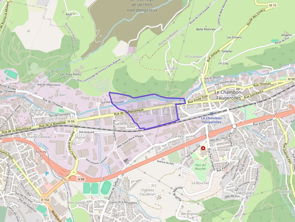 Appartement 118 m² quatre pièces à vendre à Le Chambon-Feugerolles