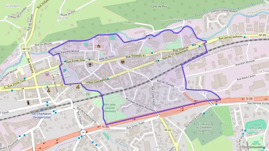 Appartement 90 m² quatre pièces à vendre à Le Chambon-Feugerolles Appartement 90 m² quatre pièces à vendre à Le Chambon-Feugerolles