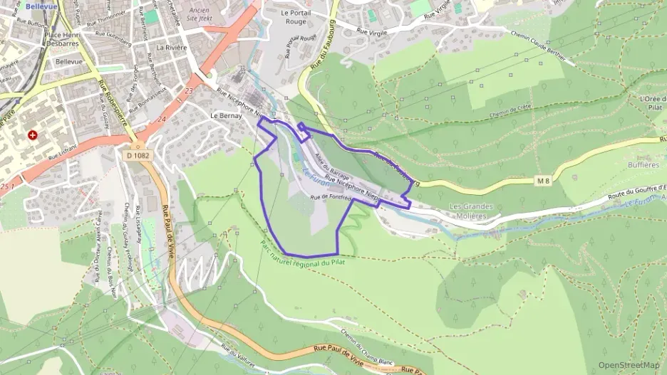 Appartement 75 m² trois pièces à vendre à Saint-Étienne Appartement 75 m² trois pièces à vendre à Saint-Étienne