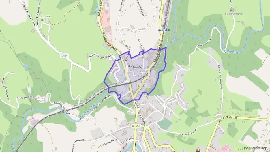 Appartement 55 m² deux pieces à vendre à Uzerche Appartement 55 m² deux pieces à vendre à Uzerche