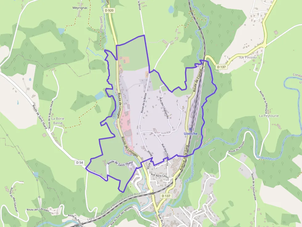 Appartement 110 m² quatre pièces à vendre à Uzerche