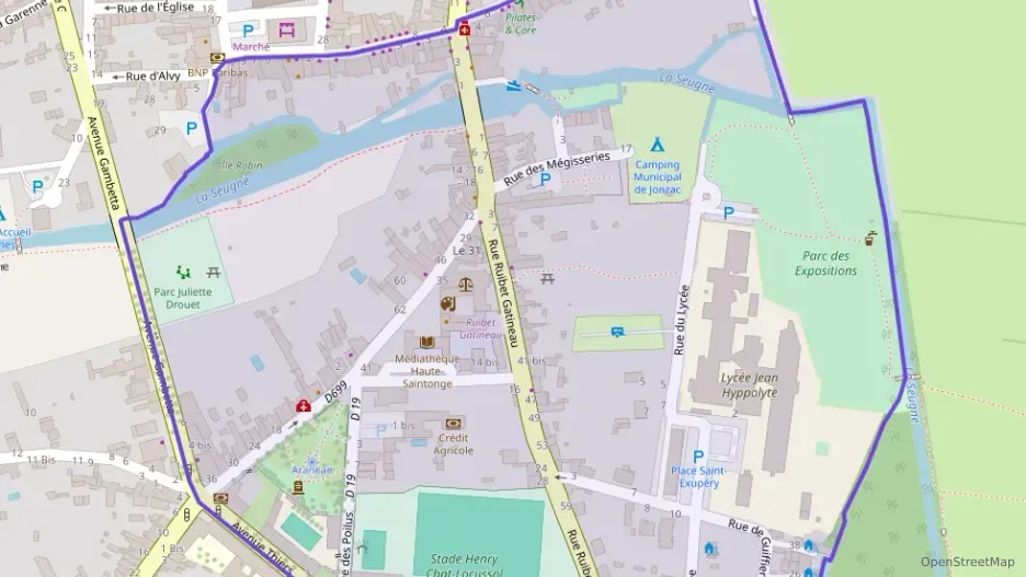 Appartement 78 m² trois pièces à vendre à Jonzac Appartement 78 m² trois pièces à vendre à Jonzac