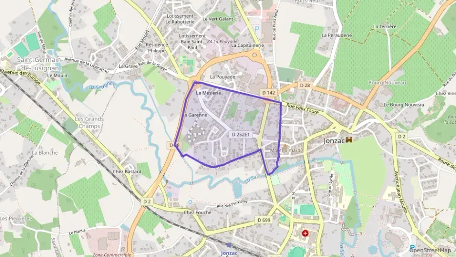 Appartement 85 m² trois pièces à vendre à Jonzac Appartement 85 m² trois pièces à vendre à Jonzac