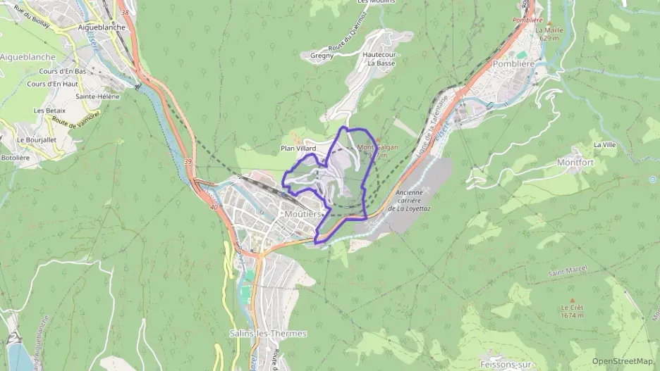 Appartement 95 m² quatre pièces à vendre à Moûtiers