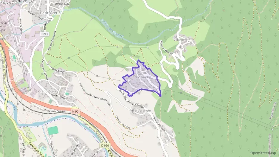 Appartement 105 m² quatre pièces à vendre à Grand-Aigueblanche Appartement 105 m² quatre pièces à vendre à Grand-Aigueblanche