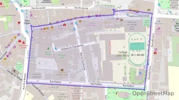 Appartement 102 m² cinq pièces à vendre à Chambéry Appartement 102 m² cinq pièces à vendre à Chambéry