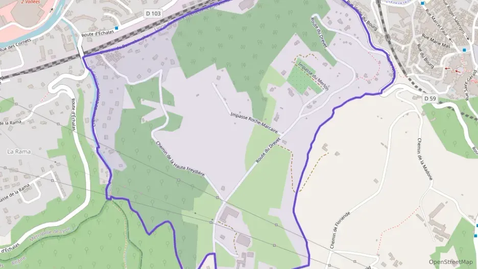 Appartement 75 m² quatre pièces à vendre à Givors Appartement 75 m² quatre pièces à vendre à Givors